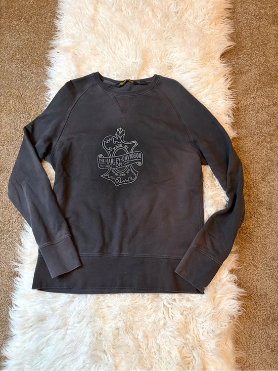 Harley-Davidson Tops - Harley-Davidson Women's Black Logo Sweatshirt